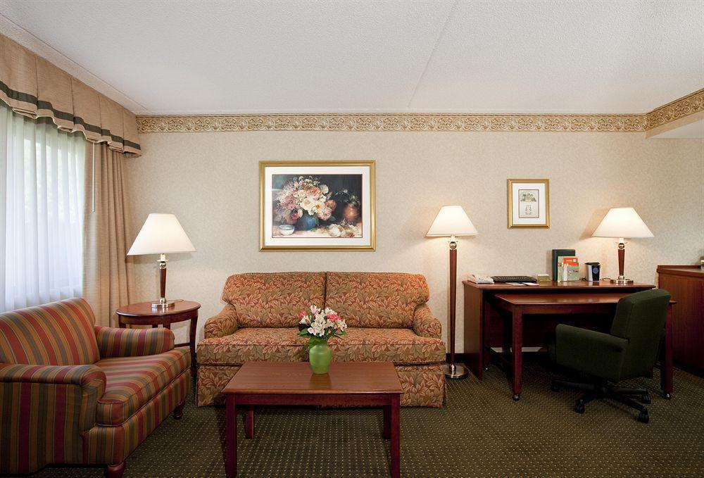 Doubletree Suites By Hilton Hotel Cincinnati - Blue Ash Sharonville Pokoj fotografie