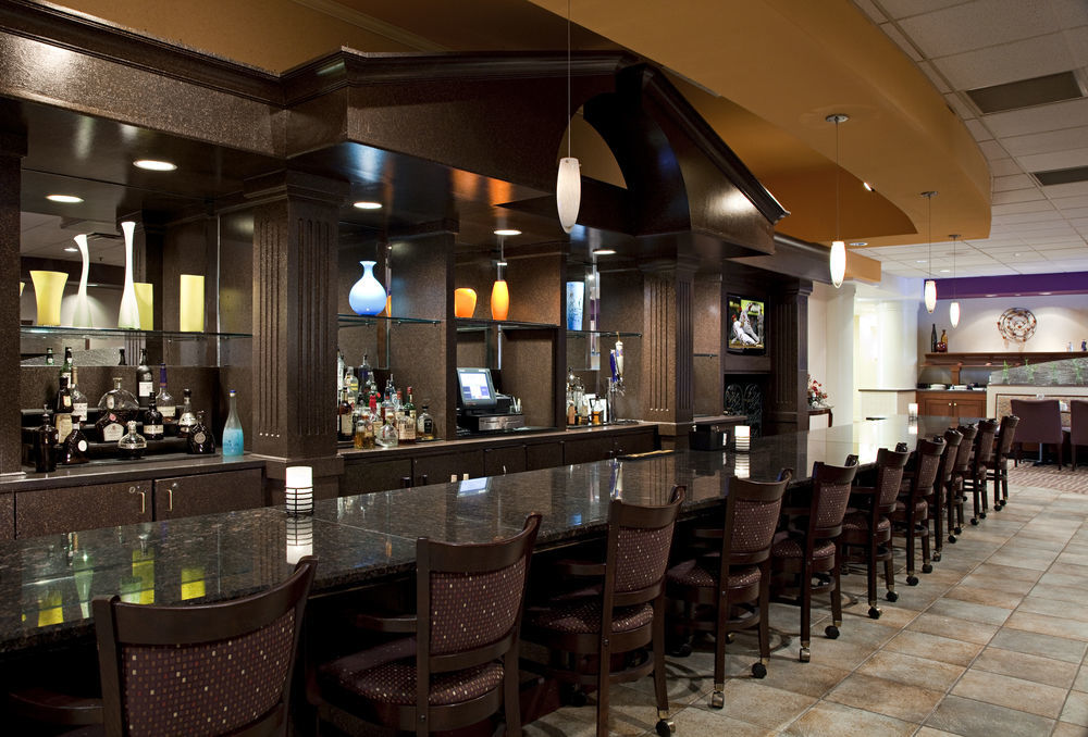 Doubletree Suites By Hilton Hotel Cincinnati - Blue Ash Sharonville Restaurace fotografie